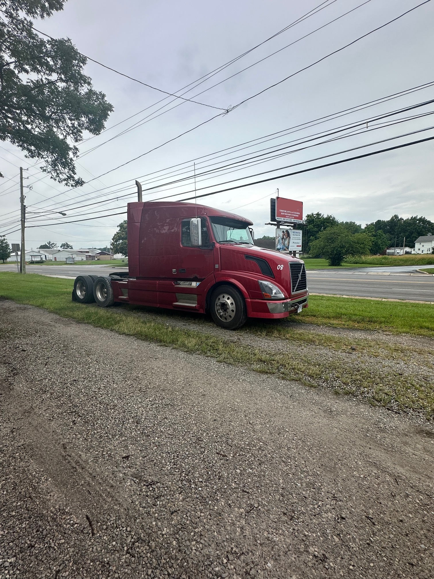 2011 VOLVO VNL 64T630 - Image 7